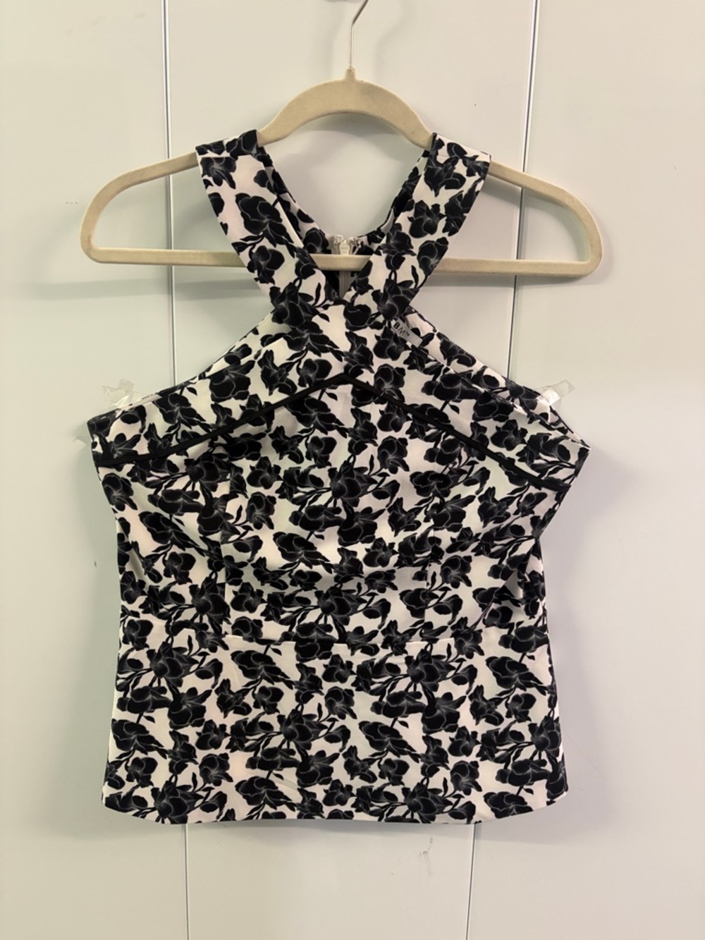 White House Black Market Black & White Floral Crossback Camisole